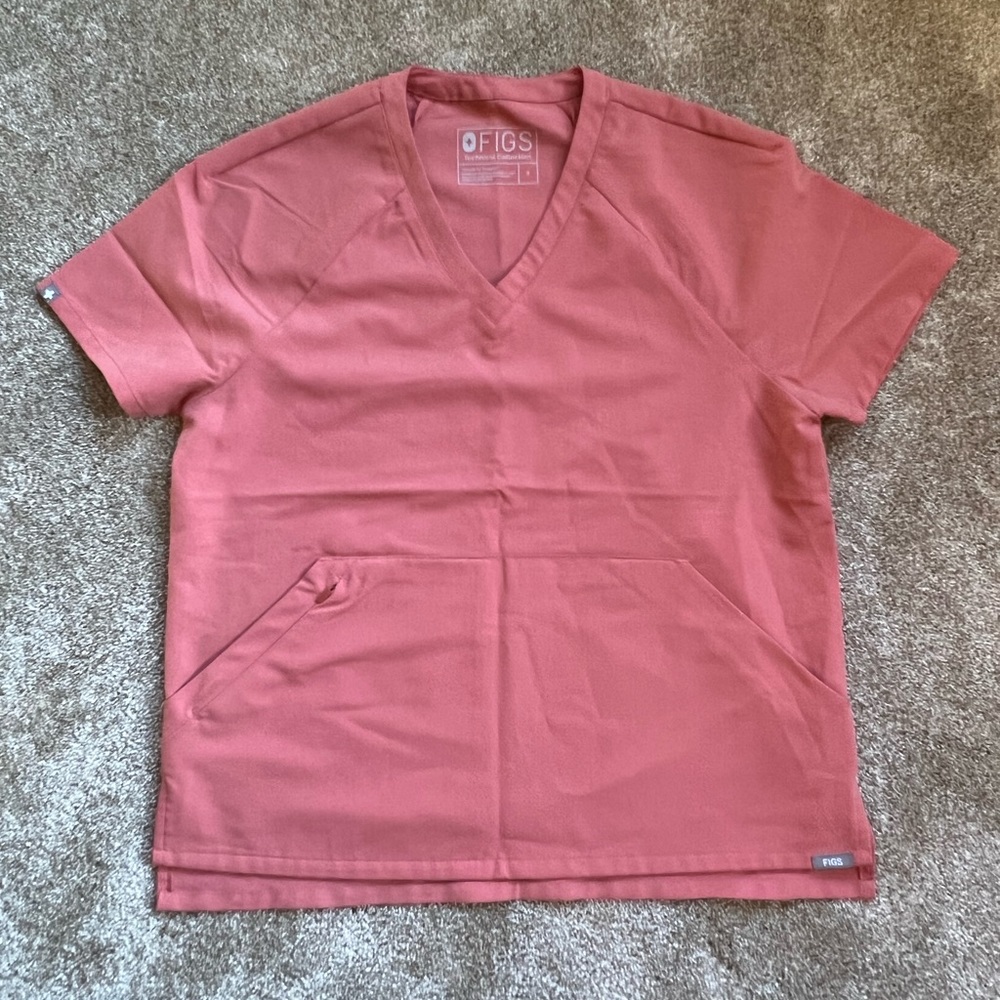 Figs Scrub Top
